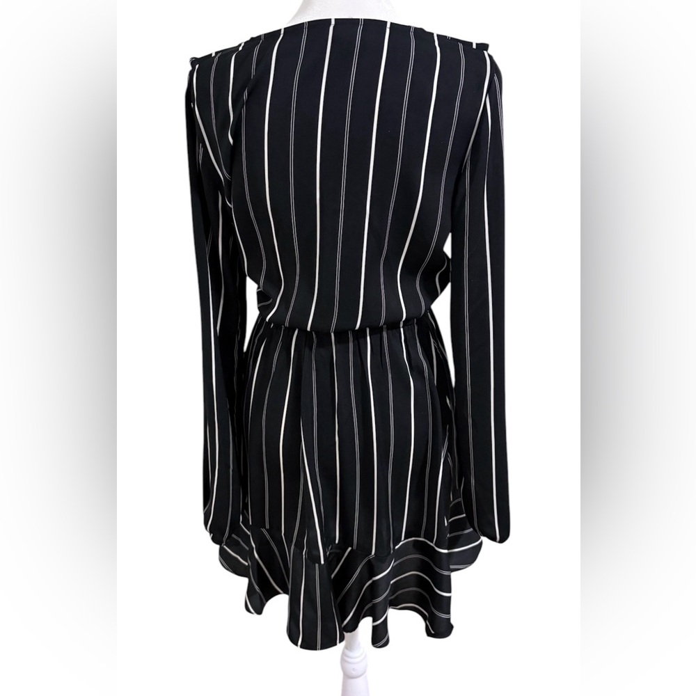 Black Wrap Dress with Long Bishop Sleeves for Cocktail, Size XSP - Picture 3 of 4